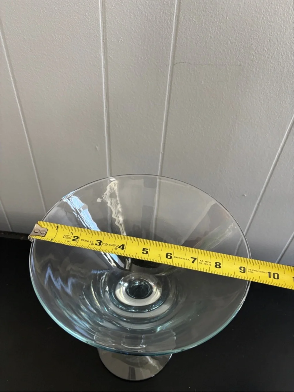 Giant!!! Clear Martini glass - Picture 2 of 3